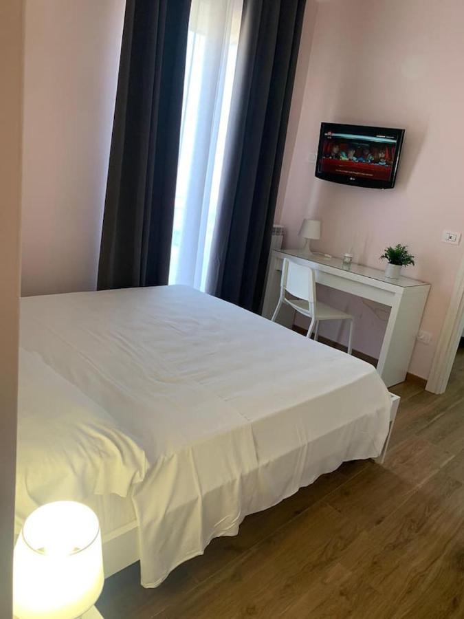 Апартаменти Foria House Napoli Екстер'єр фото
